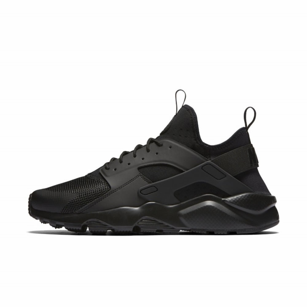 Men’s all black nike air huaraches